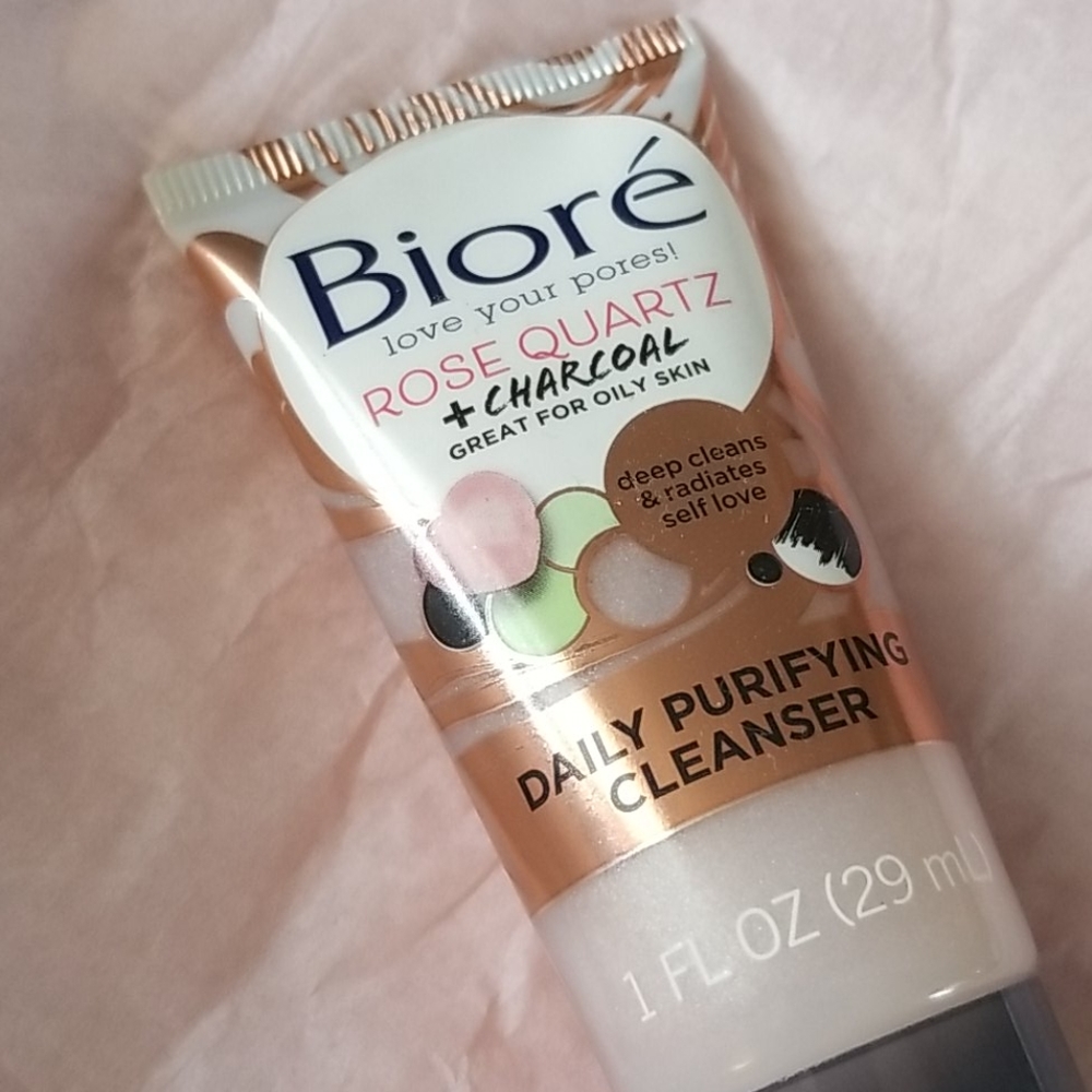 4/25 bundle item.  Bioré Rose Quartz & Charcoal Mask